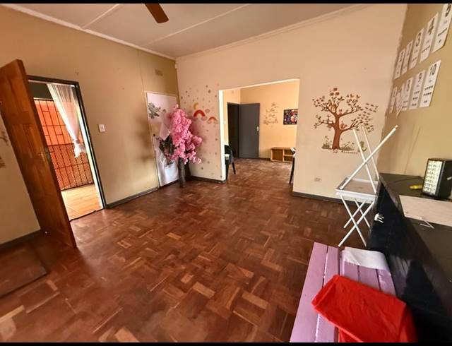 3 BEDROOM HOUSE FOR SALE IN VANDERBIJLPARK CW 6